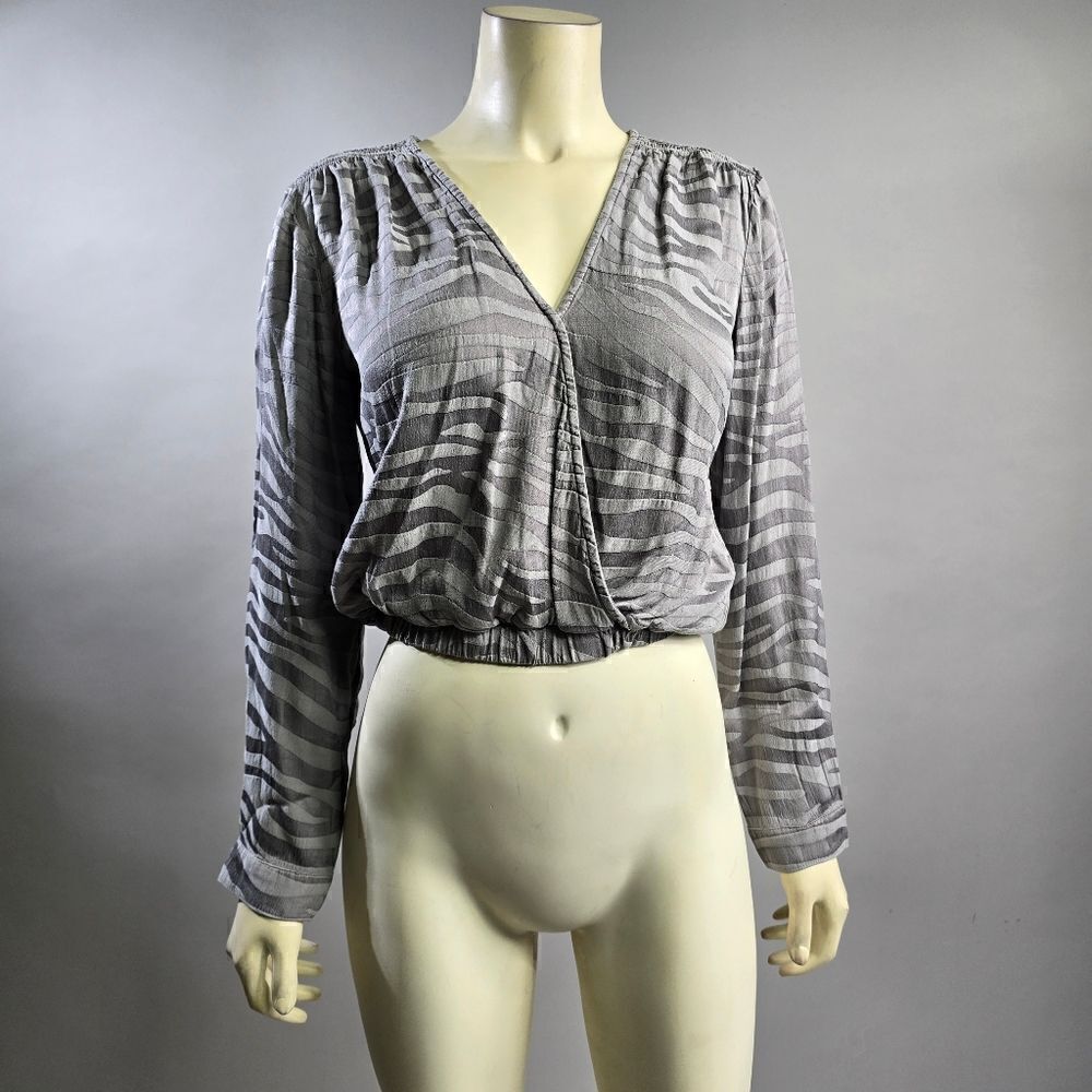 Bella Dahl xs top R6